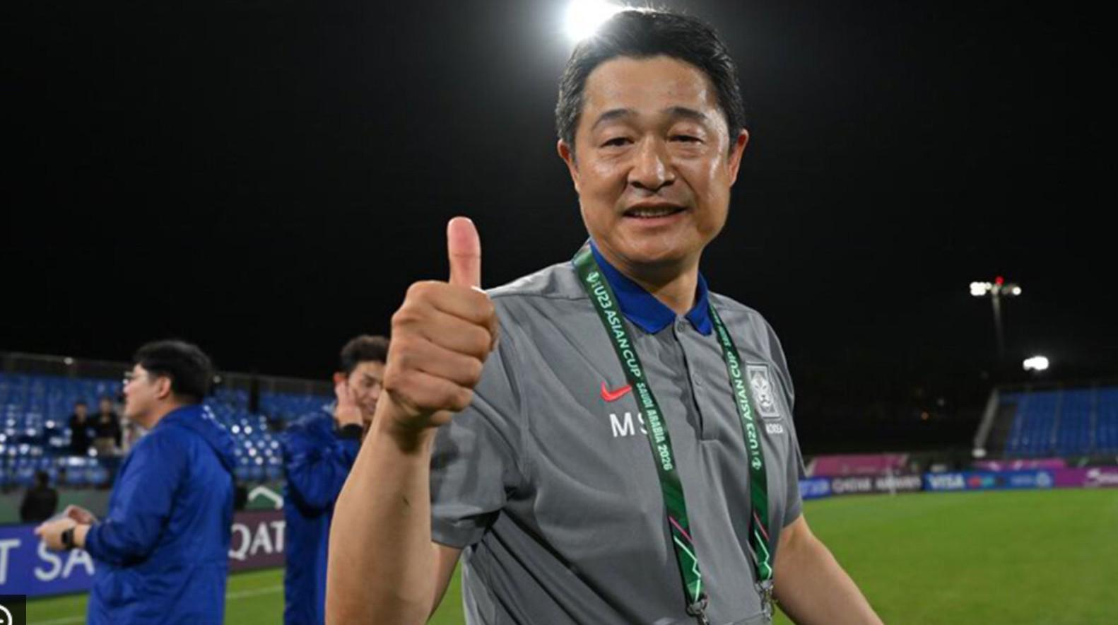 开云体育下载-日媒锐评韩国失利：只关注能豁免兵役的比赛；选教练只看名气